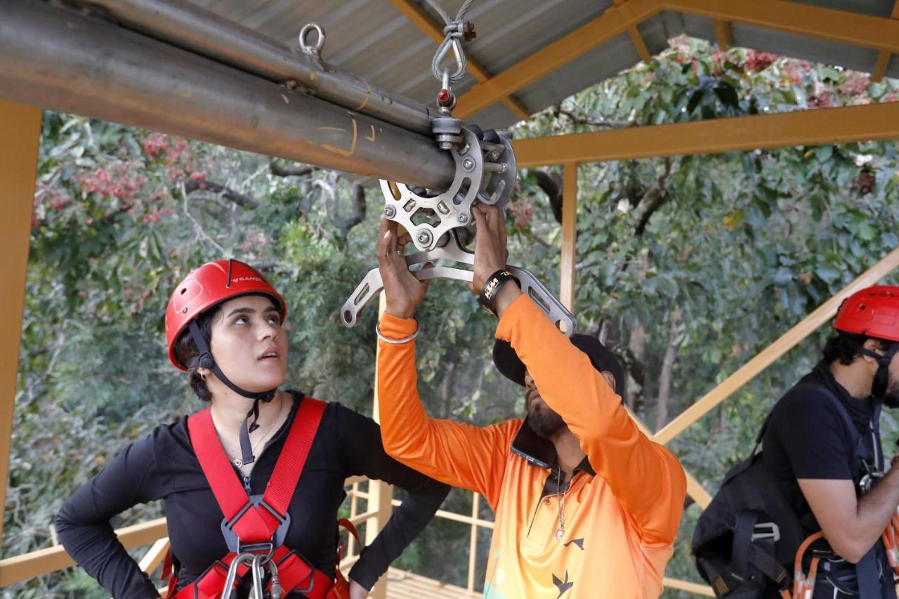 Whistling Woodzs Resort Dandeli Bagian luar foto