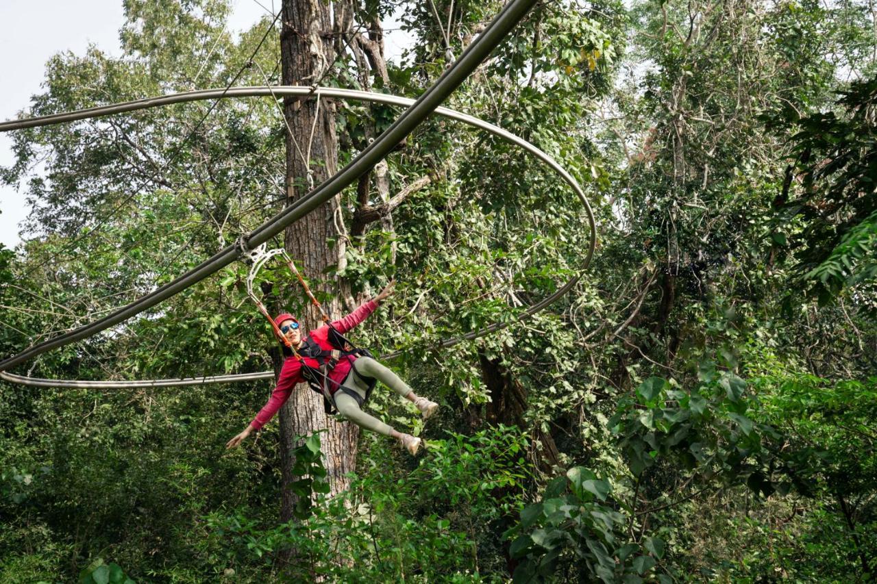 Whistling Woodzs Resort Dandeli Bagian luar foto