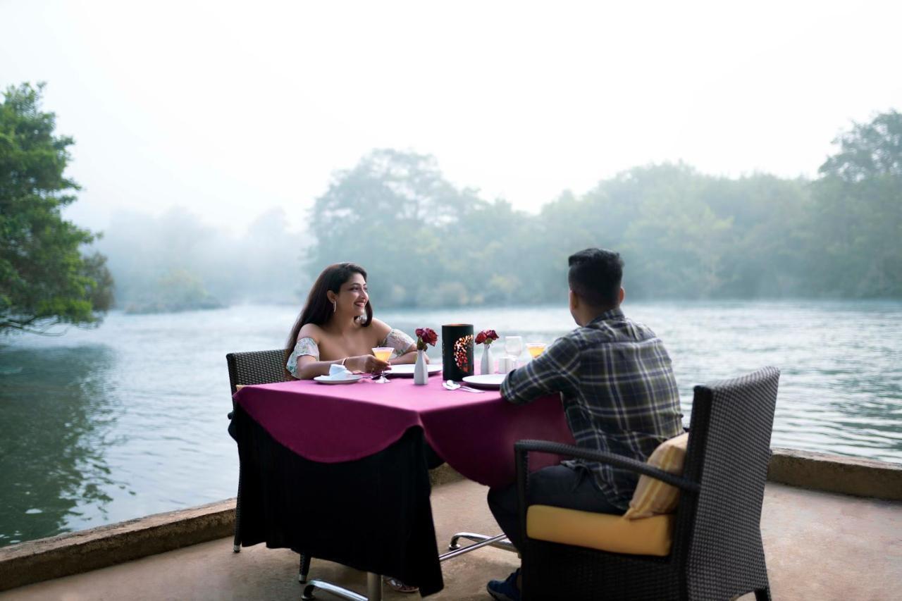 Whistling Woodzs Resort Dandeli Bagian luar foto