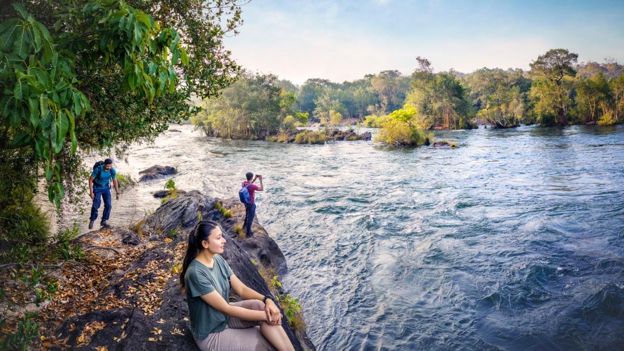 Whistling Woodzs Resort Dandeli Bagian luar foto